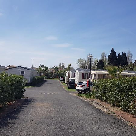Mobil Home 8 Personnes Les Sables Du Midi Sérignan Екстериор снимка